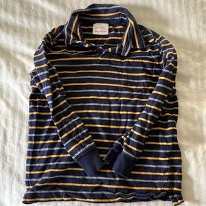 Long sleeve collared striped shirt with front pocket. Size 6-7. Hanna Andersson.